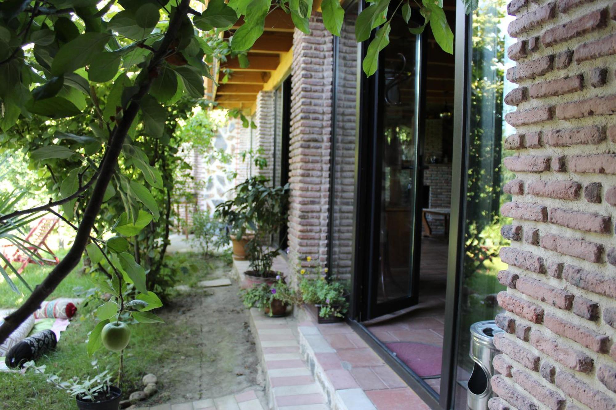 Guest House Poligloti Tel Avi Exterior foto